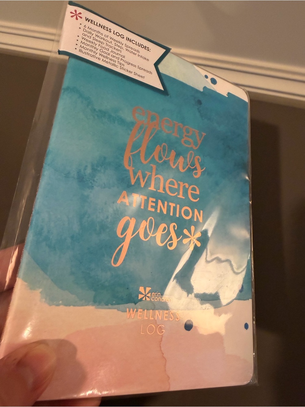 Erin Condren Petite Planner Wellness Log in Watercolor - Picture 4 of 11